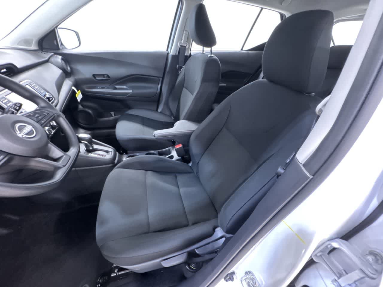 new 2025 Nissan Kicks Play car, priced at $23,850