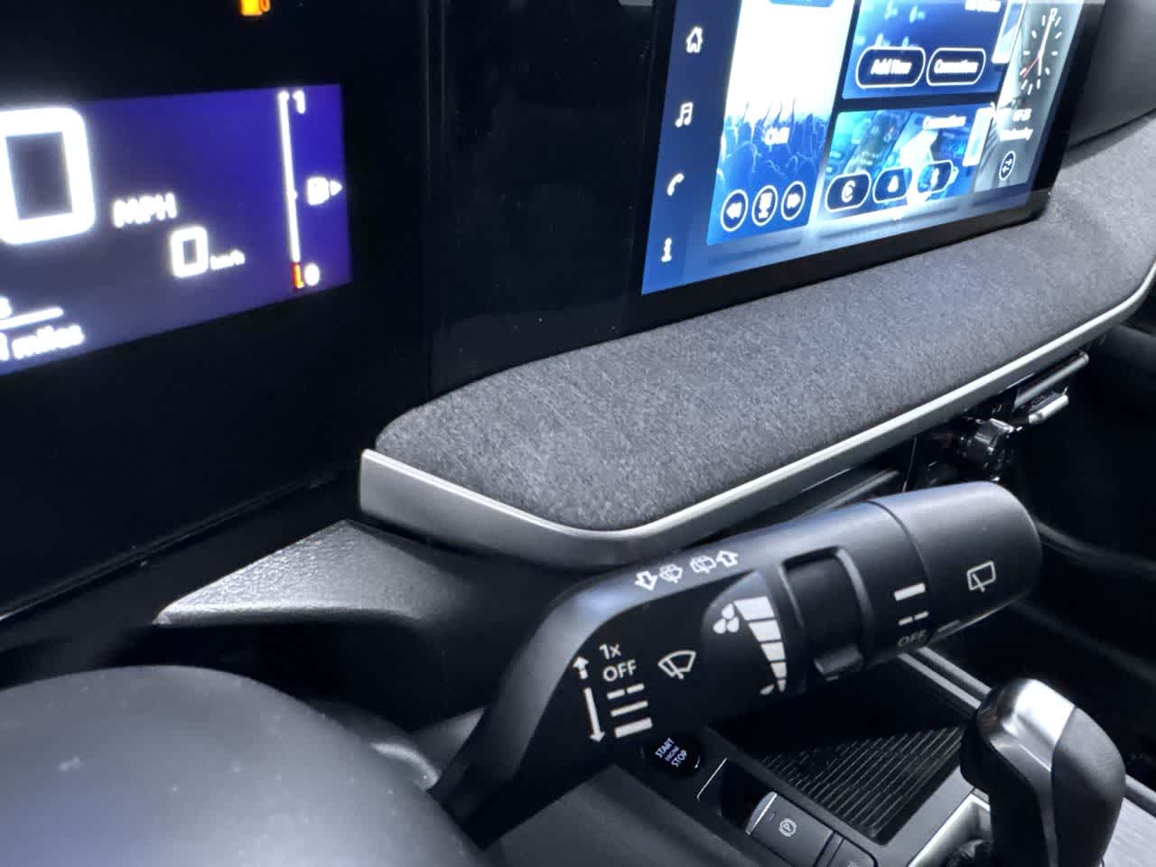 new 2025 Nissan Kicks car, priced at $24,730