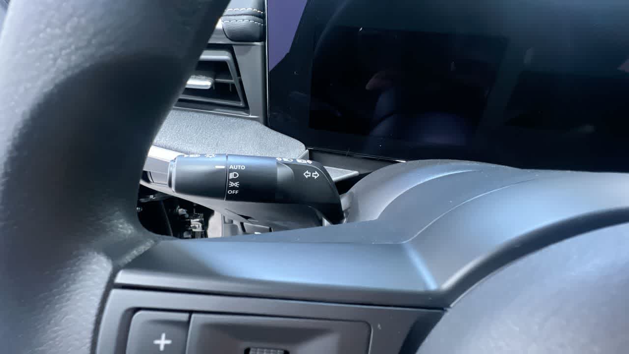 new 2025 Nissan Kicks car, priced at $26,184
