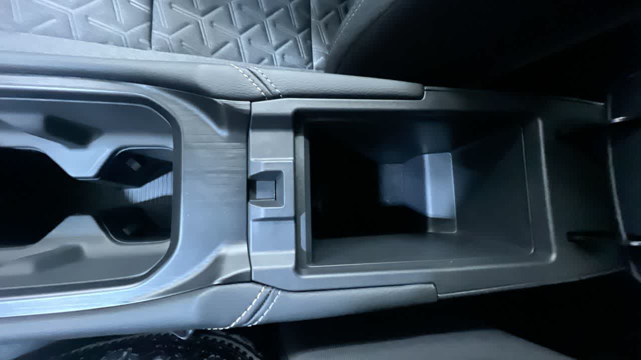 new 2025 Nissan Kicks car, priced at $26,184