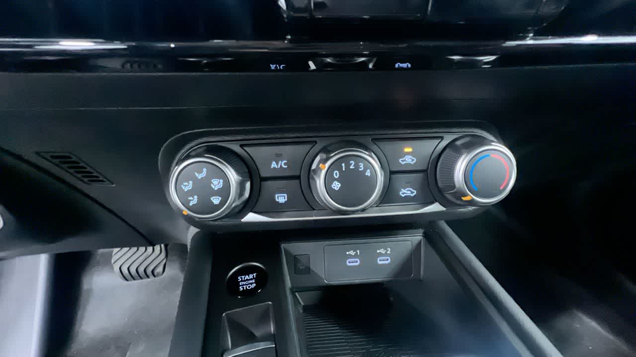 new 2025 Nissan Kicks car, priced at $26,184