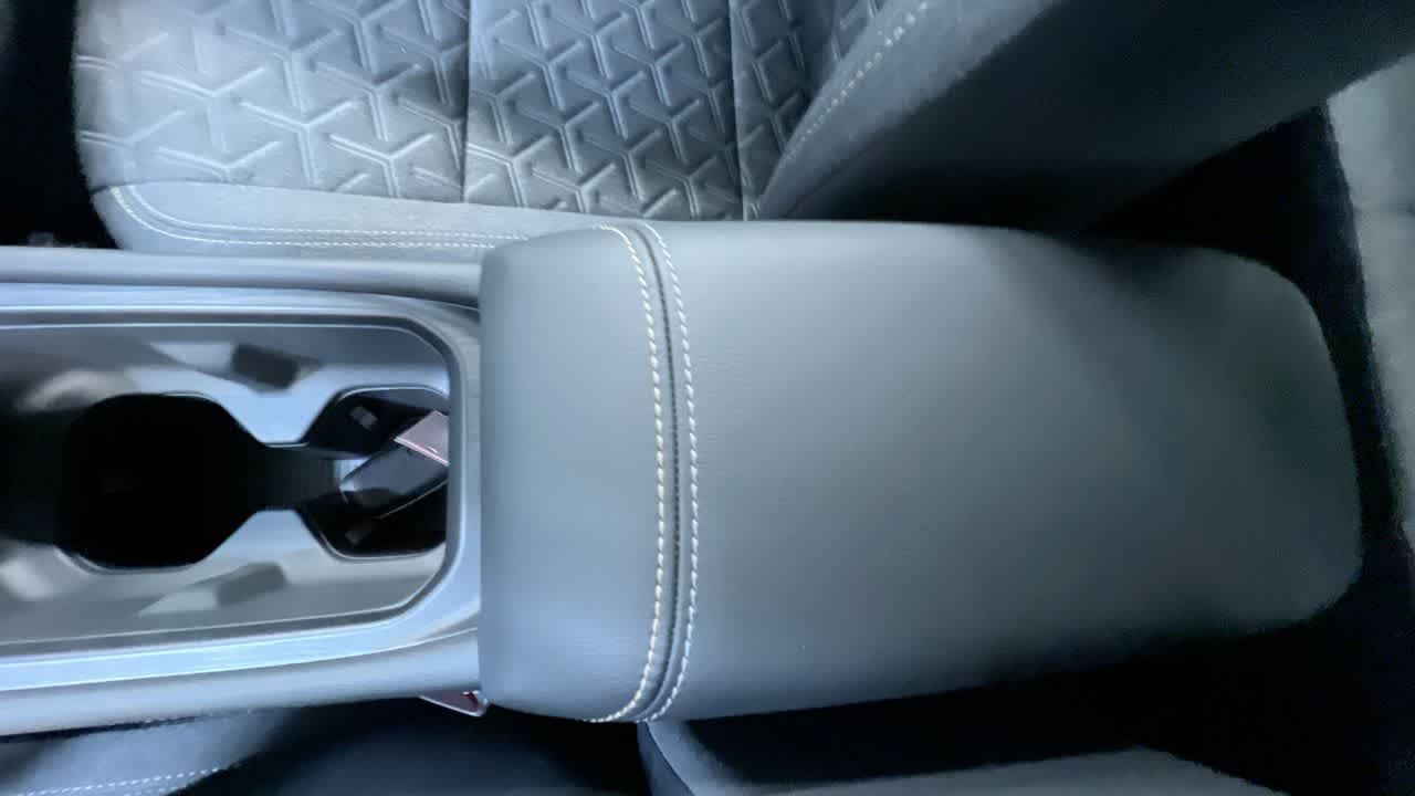 new 2025 Nissan Kicks car, priced at $26,184