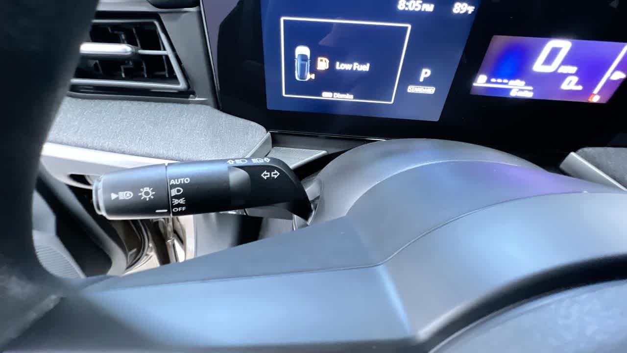 new 2025 Nissan Kicks car, priced at $26,184