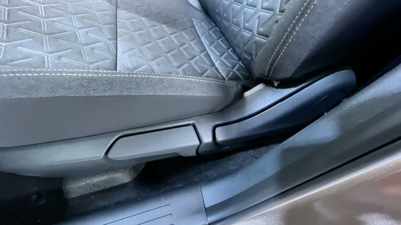 new 2025 Nissan Kicks car, priced at $26,184