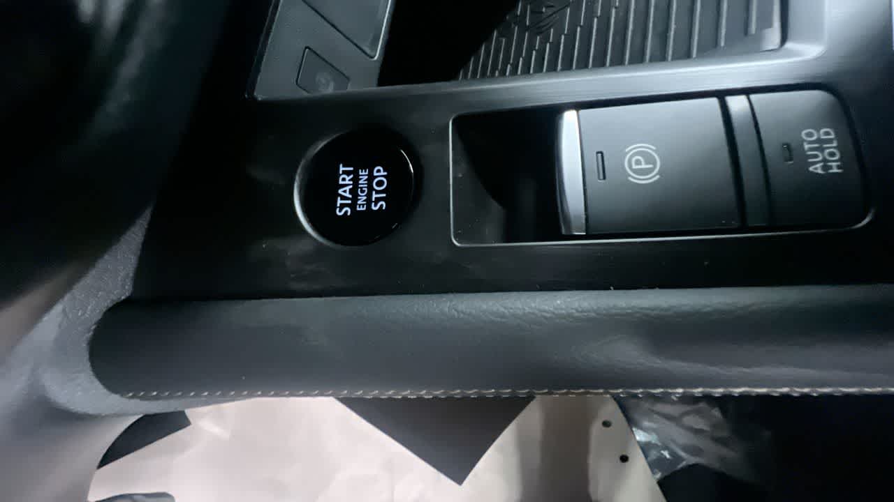 new 2025 Nissan Kicks car, priced at $26,184