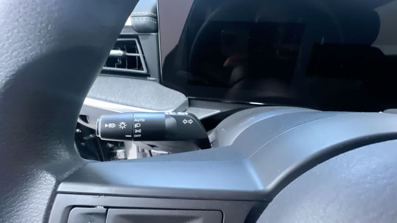 new 2025 Nissan Kicks car, priced at $26,184