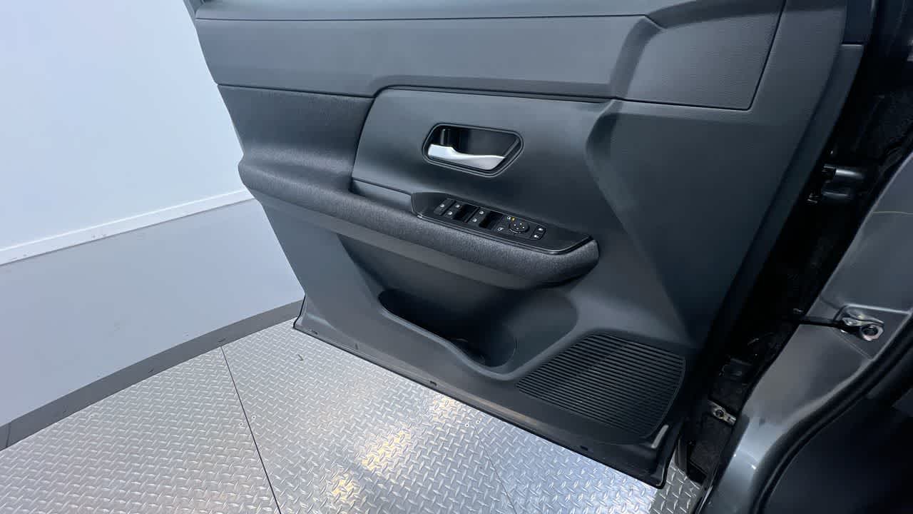 new 2025 Nissan Kicks car, priced at $26,184