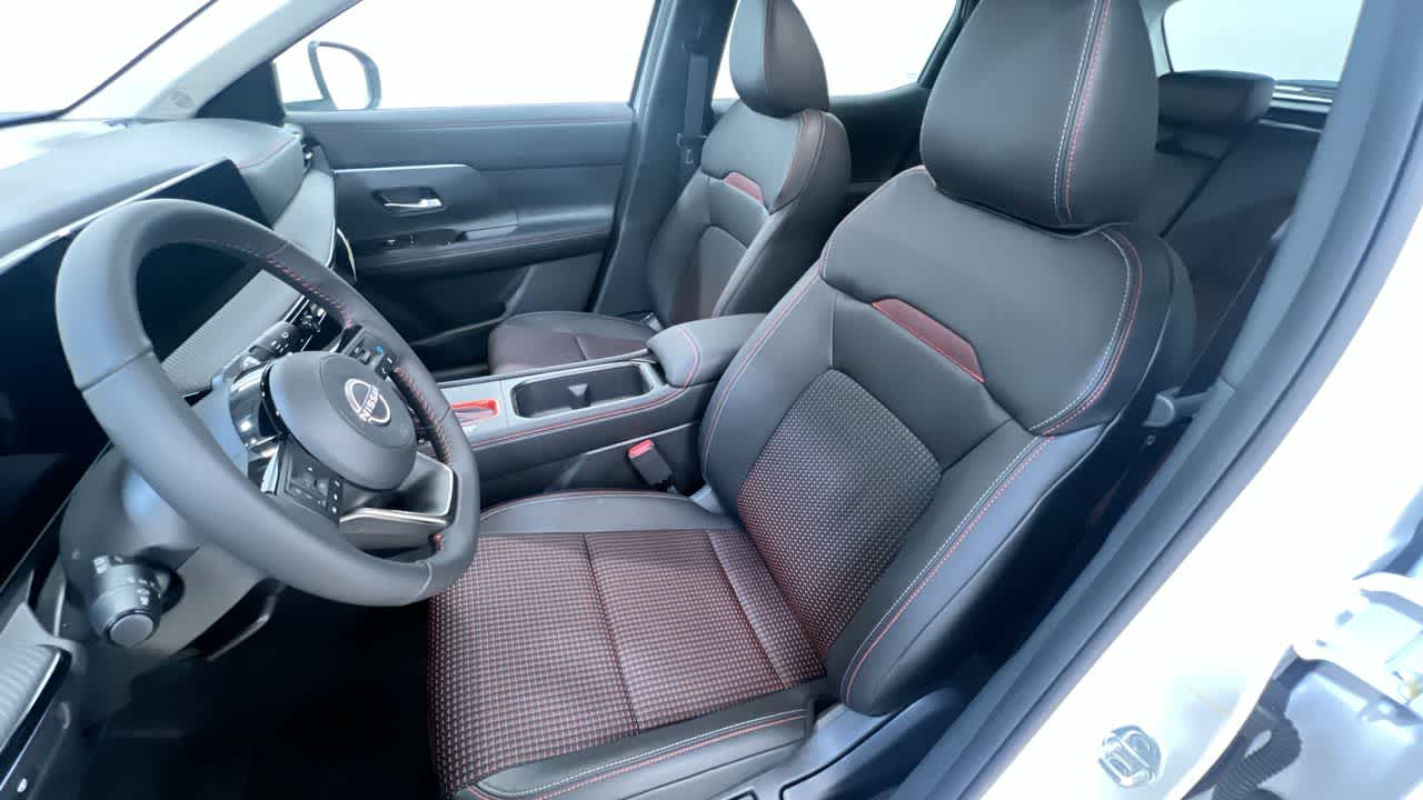 new 2025 Nissan Kicks car, priced at $29,145