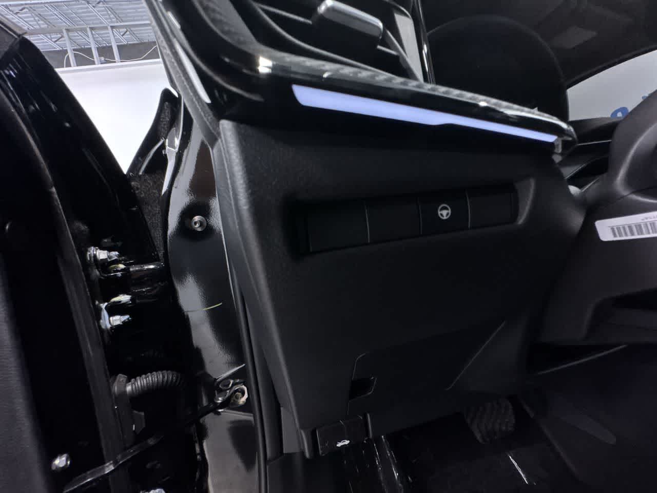 new 2025 Nissan Kicks car, priced at $28,906