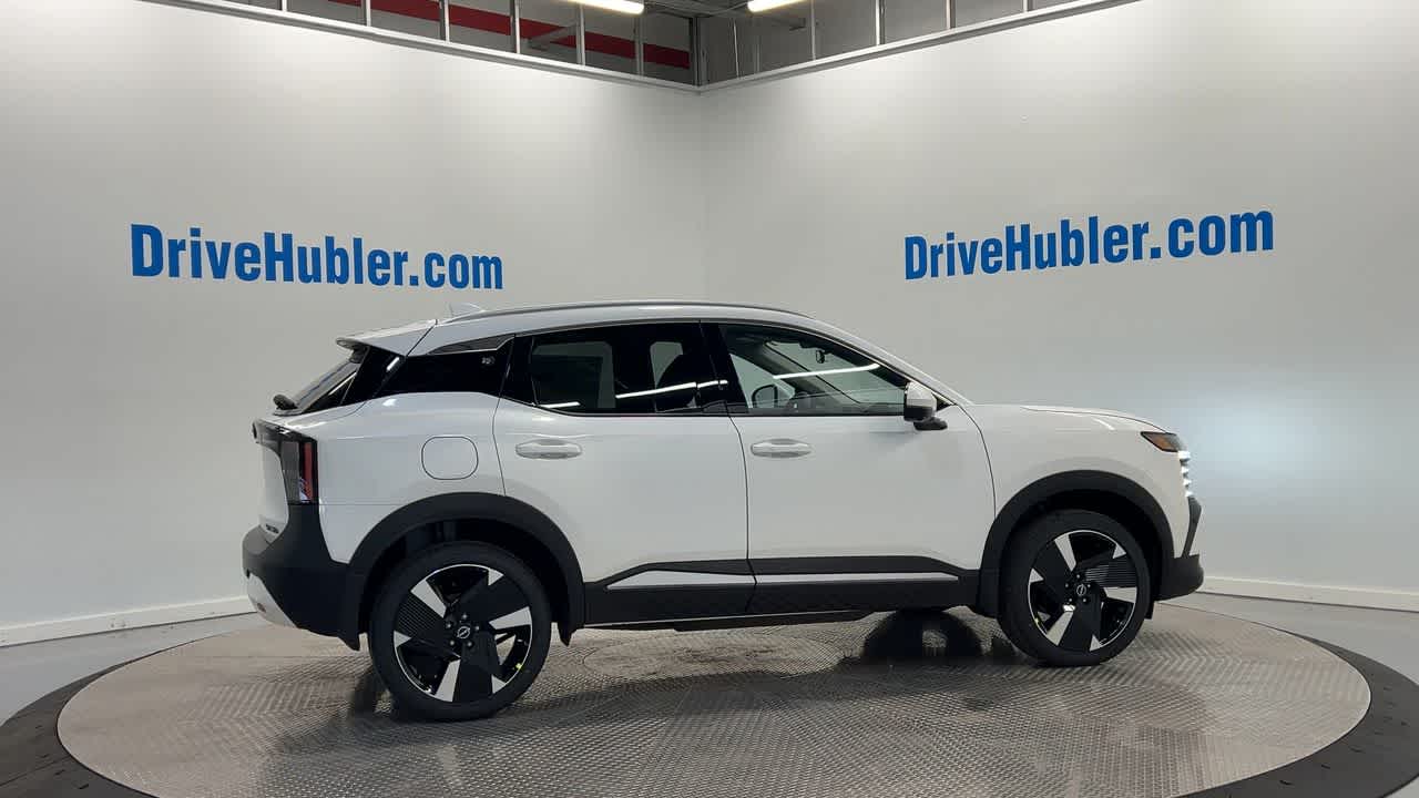 new 2025 Nissan Kicks car, priced at $28,805