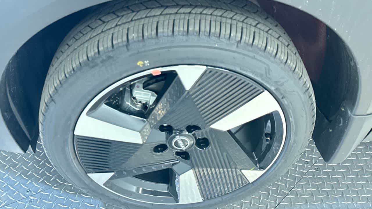 new 2026 Nissan Kicks car, priced at $32,132