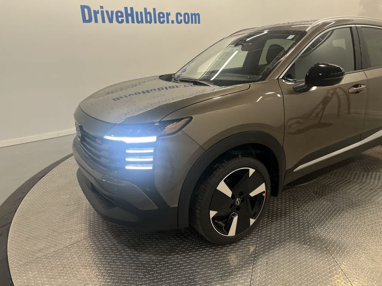 new 2026 Nissan Kicks car, priced at $33,410