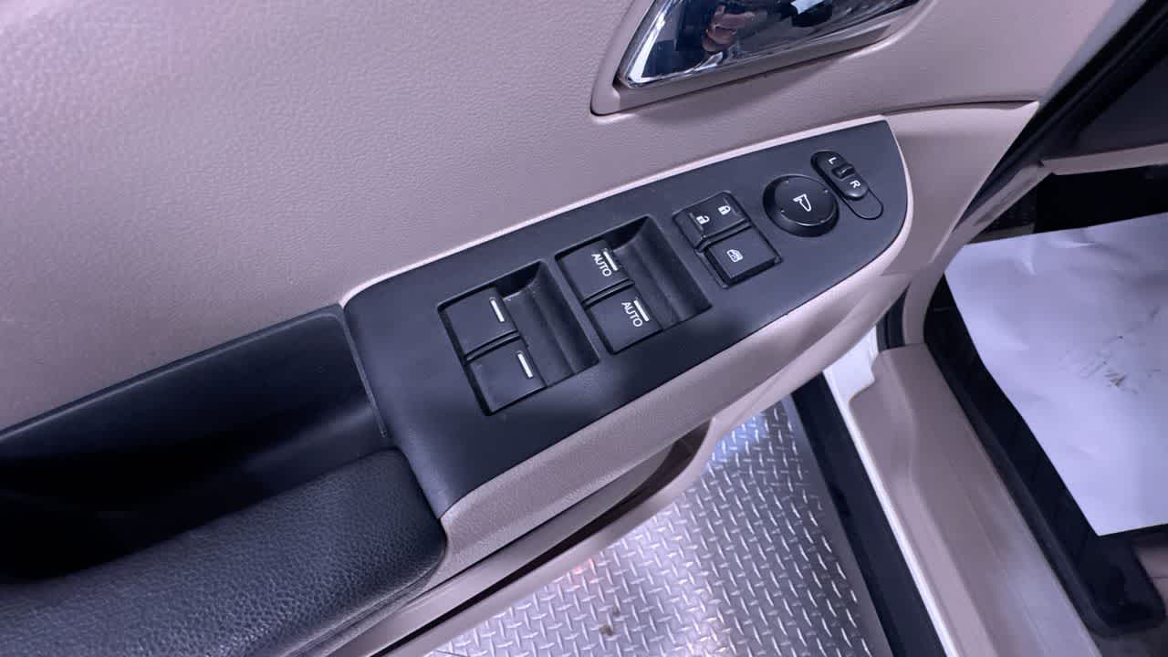 used 2017 Honda Odyssey car, priced at $15,777