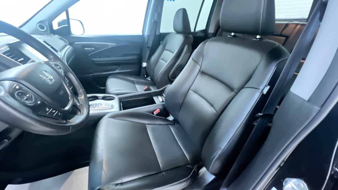 used 2023 Honda Ridgeline car, priced at $36,995