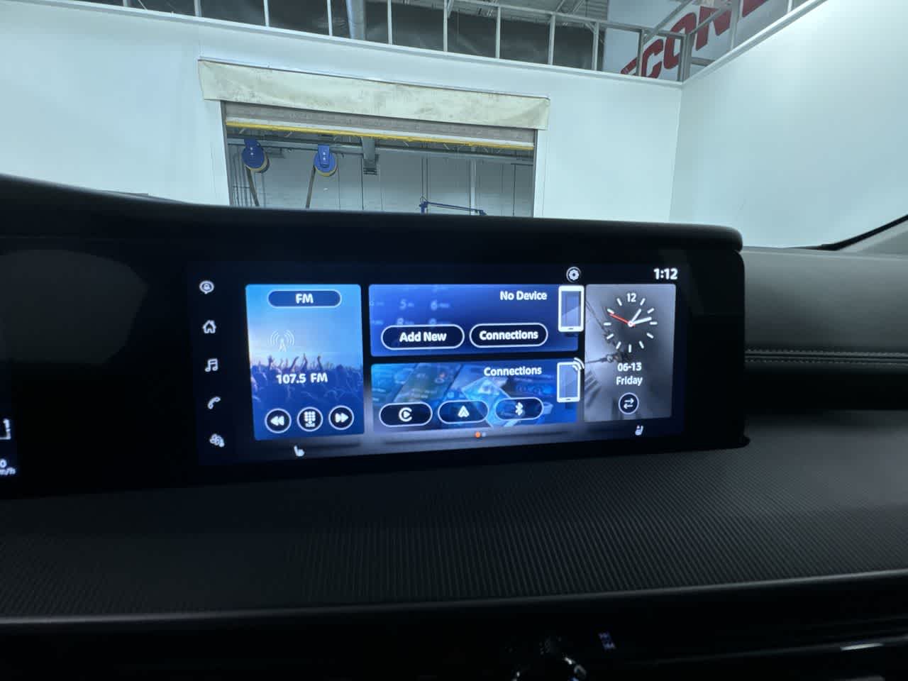 new 2025 Nissan Murano car, priced at $40,634
