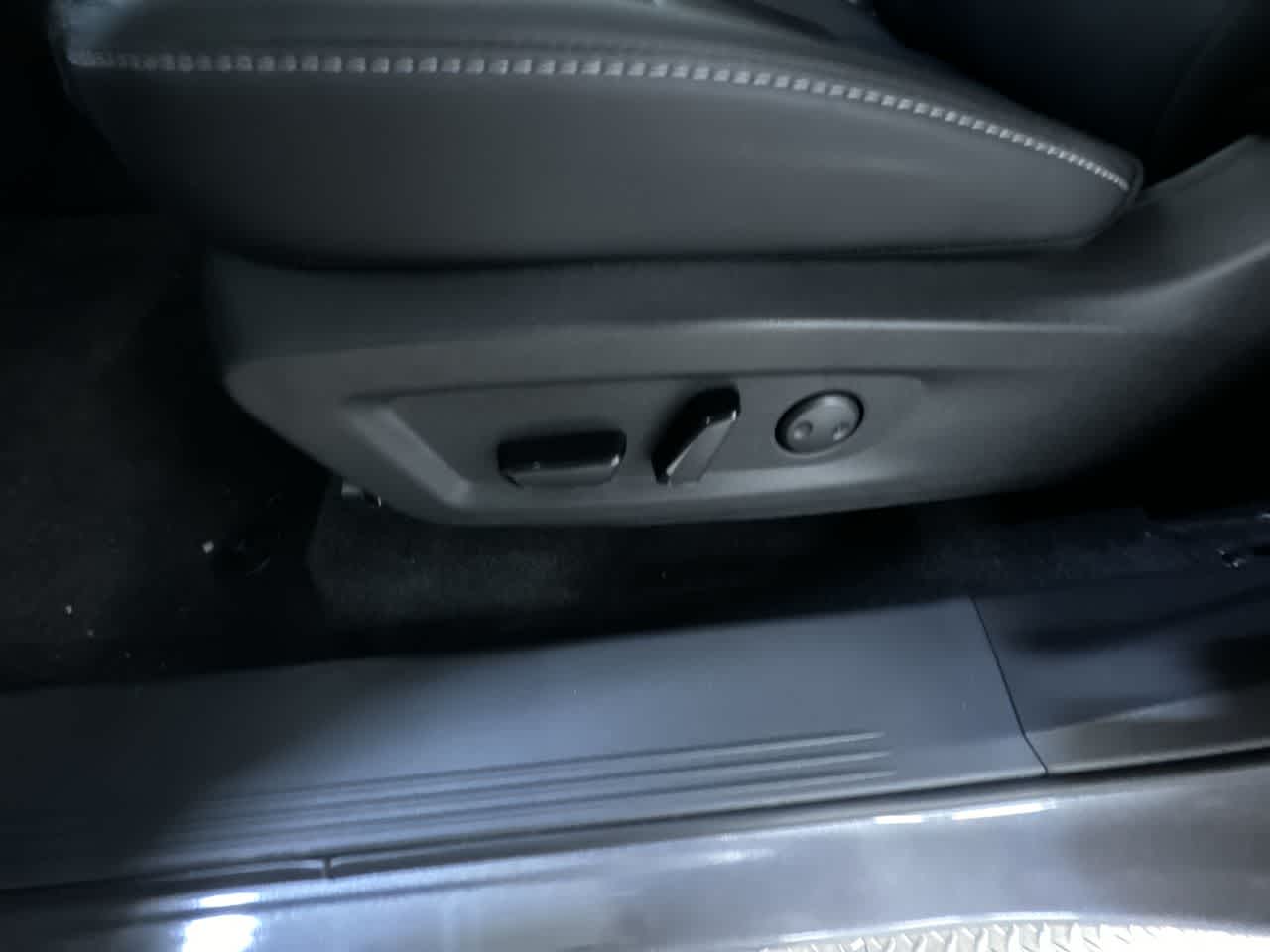 new 2025 Nissan Murano car, priced at $40,634