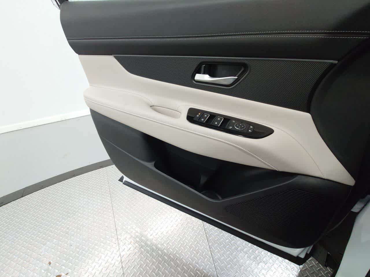 new 2025 Nissan Murano car, priced at $40,951