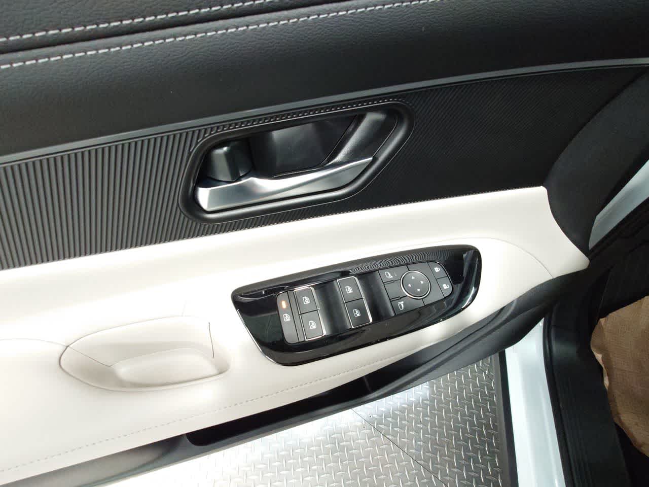 new 2025 Nissan Murano car, priced at $40,951