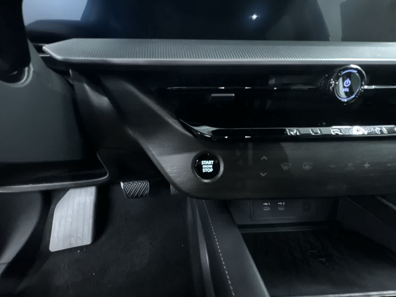 new 2025 Nissan Murano car, priced at $40,951