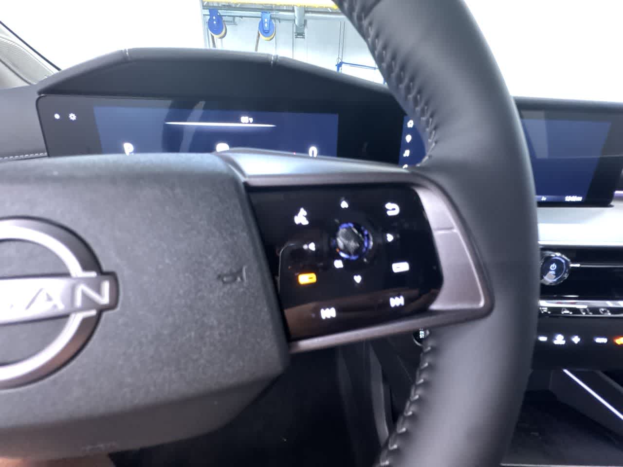 new 2025 Nissan Murano car, priced at $44,725