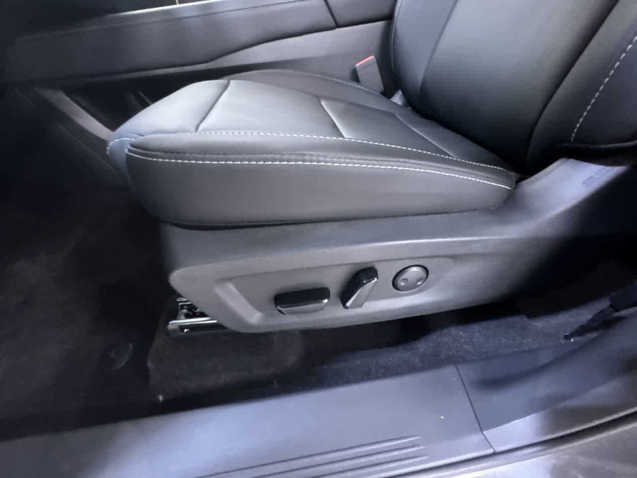 new 2025 Nissan Murano car, priced at $42,329