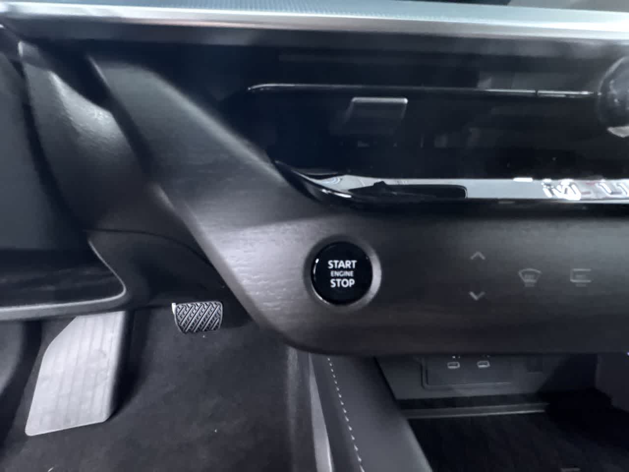 new 2025 Nissan Murano car, priced at $41,380