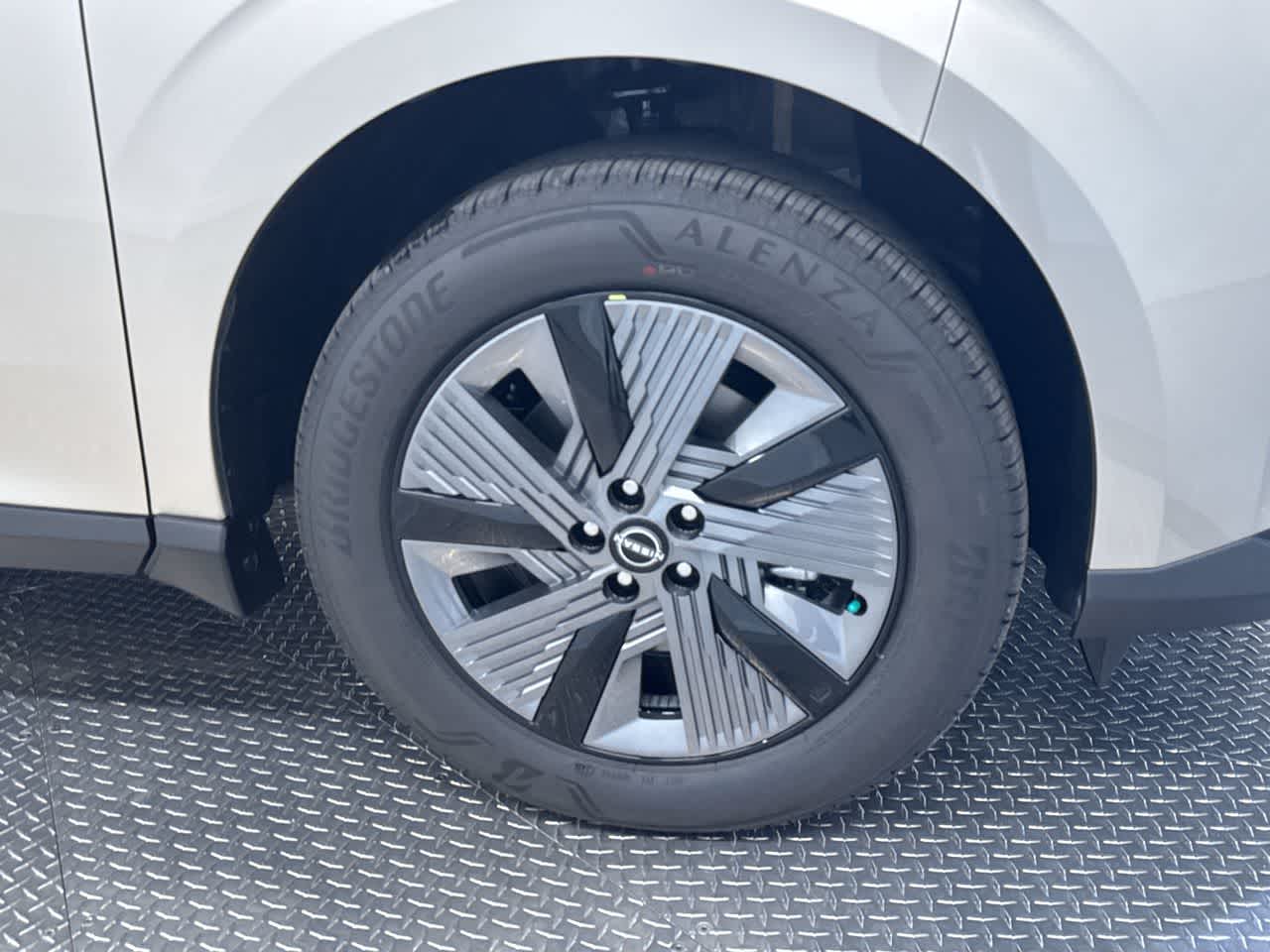 new 2025 Nissan Murano car, priced at $45,939