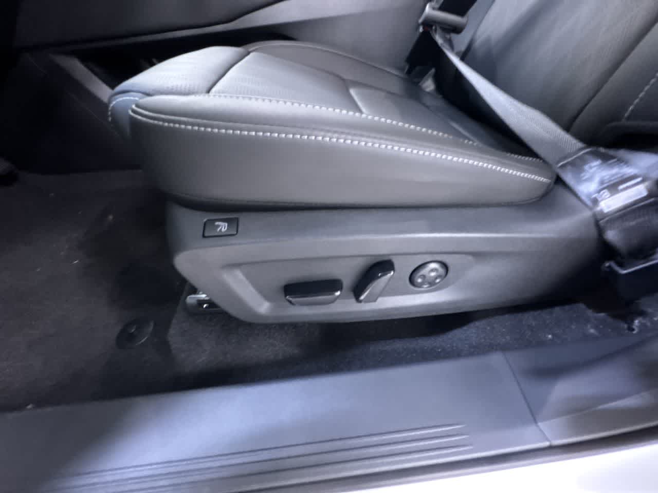 new 2025 Nissan Murano car, priced at $52,660