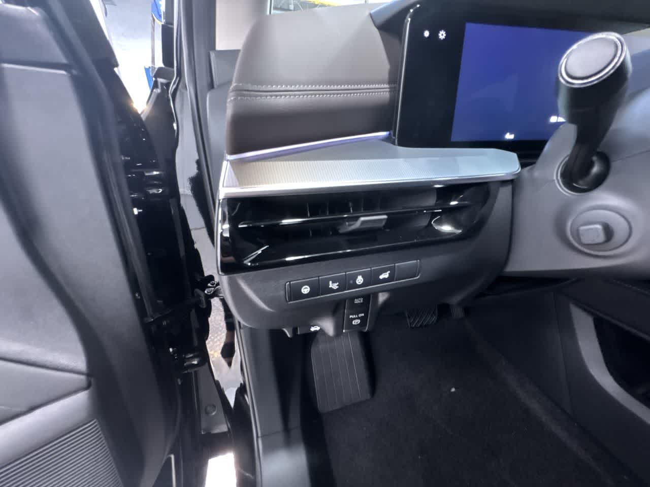 new 2025 Nissan Murano car, priced at $45,194