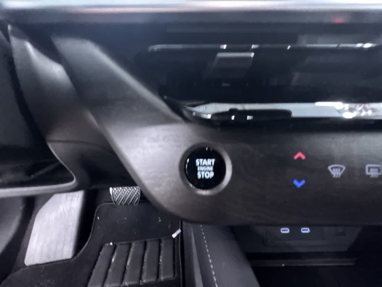 new 2025 Nissan Murano car, priced at $45,550