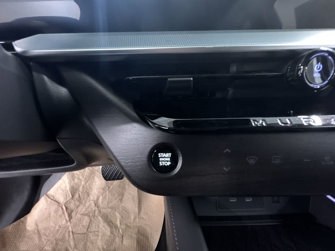 new 2025 Nissan Murano car, priced at $44,932