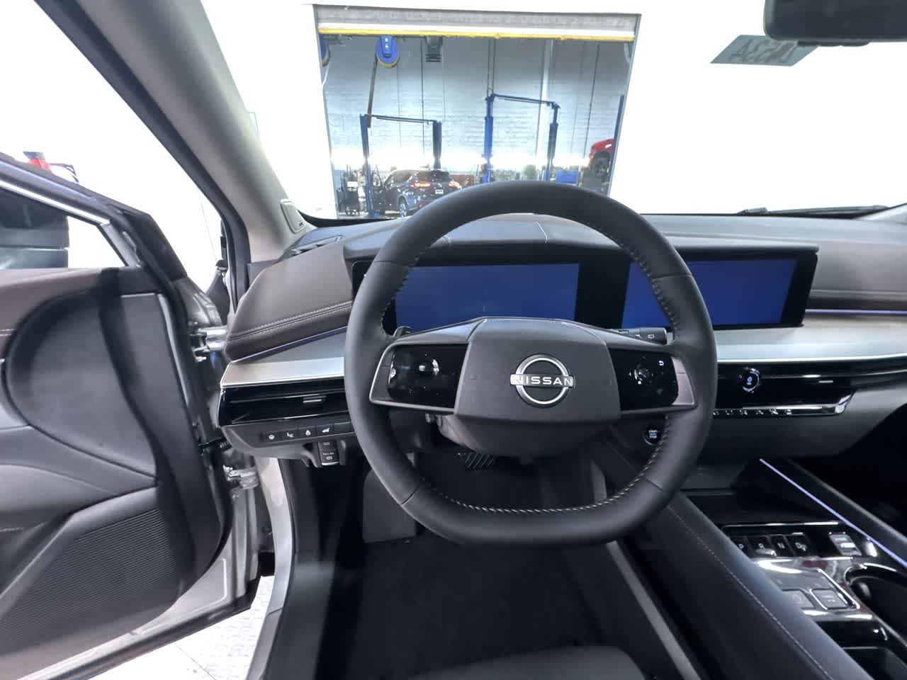 new 2025 Nissan Murano car, priced at $45,627