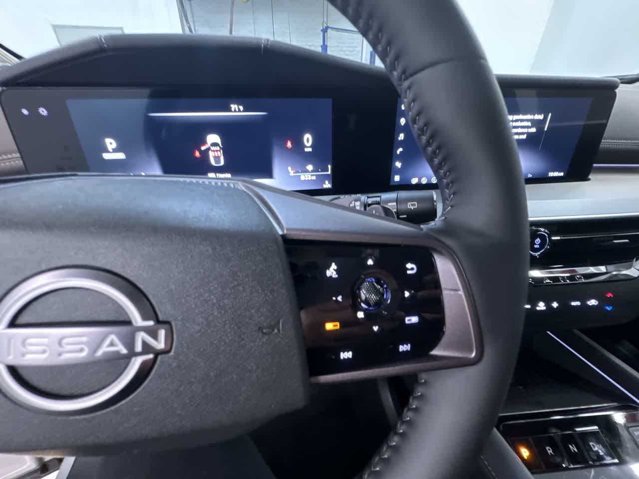 new 2025 Nissan Murano car, priced at $45,627