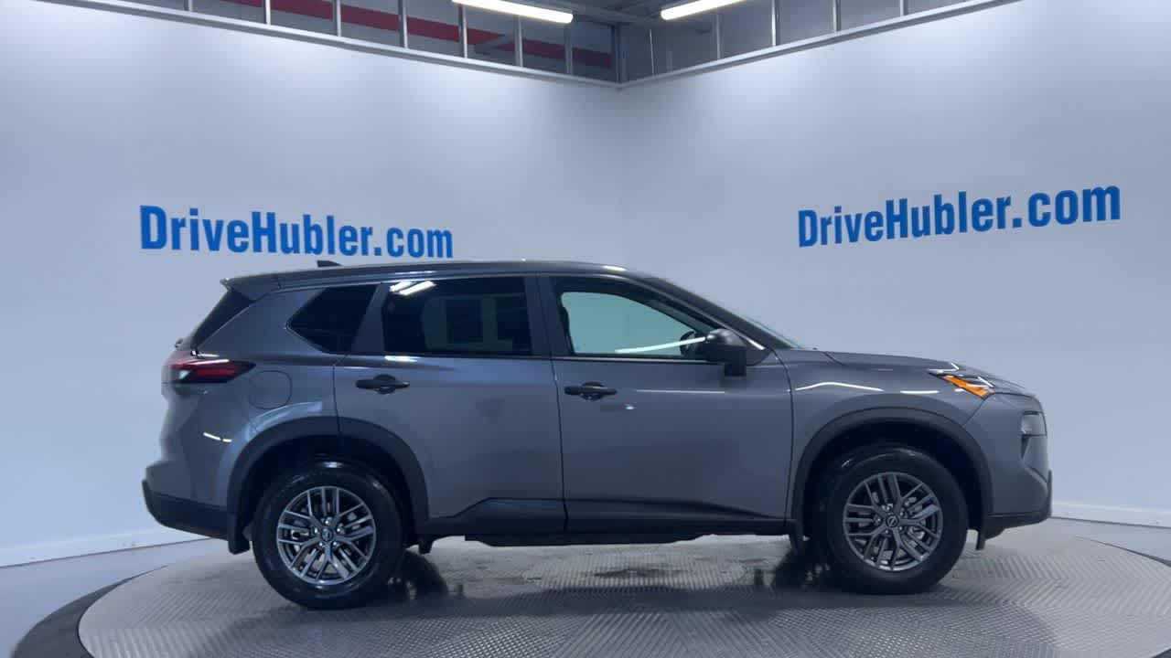 used 2025 Nissan Rogue car, priced at $29,995