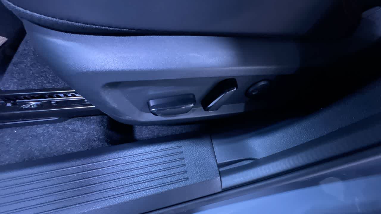 new 2026 Nissan Rogue car, priced at $33,752