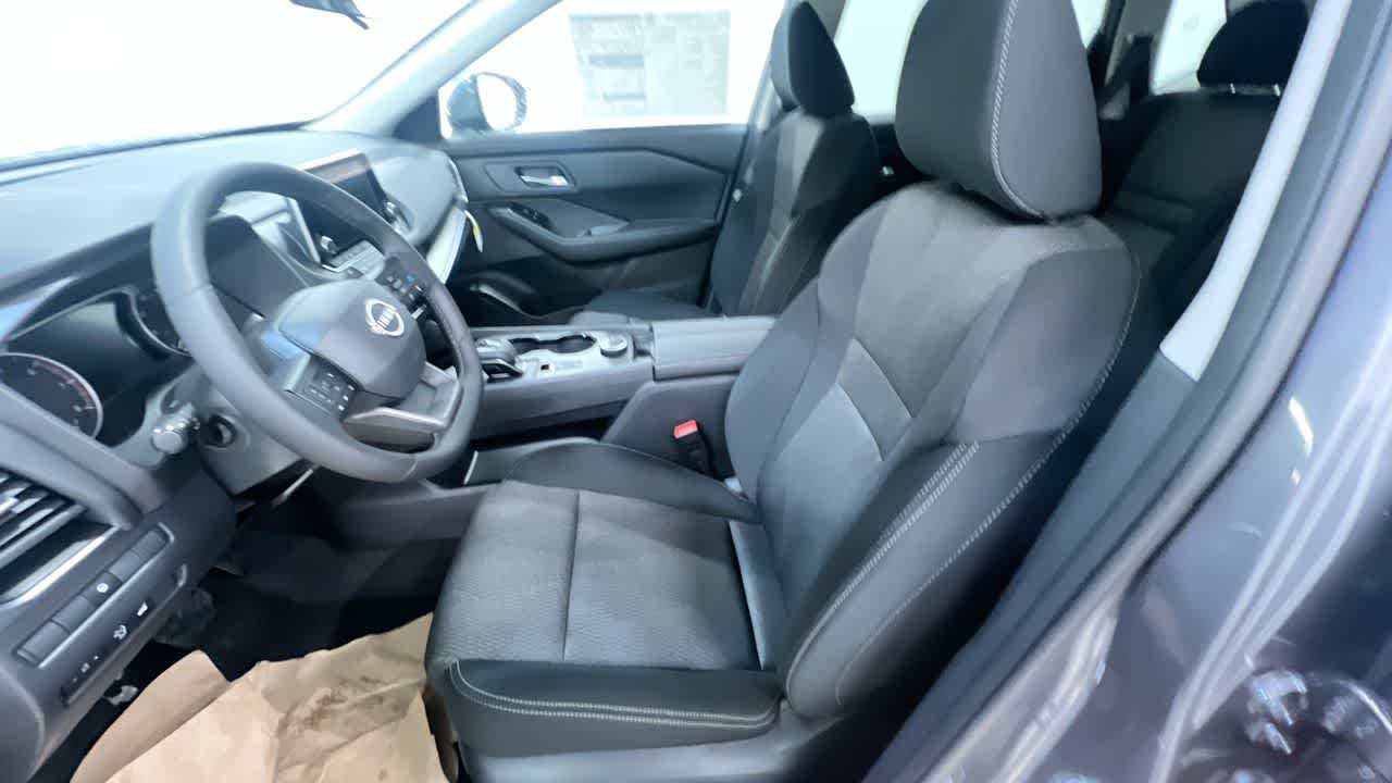 new 2025 Nissan Rogue car, priced at $31,576