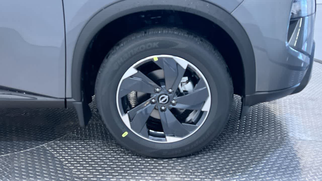 new 2025 Nissan Rogue car, priced at $31,576