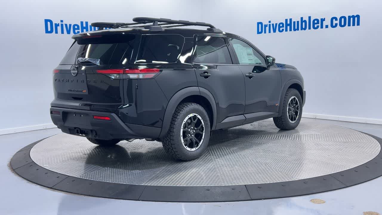 new 2025 Nissan Pathfinder car, priced at $41,405