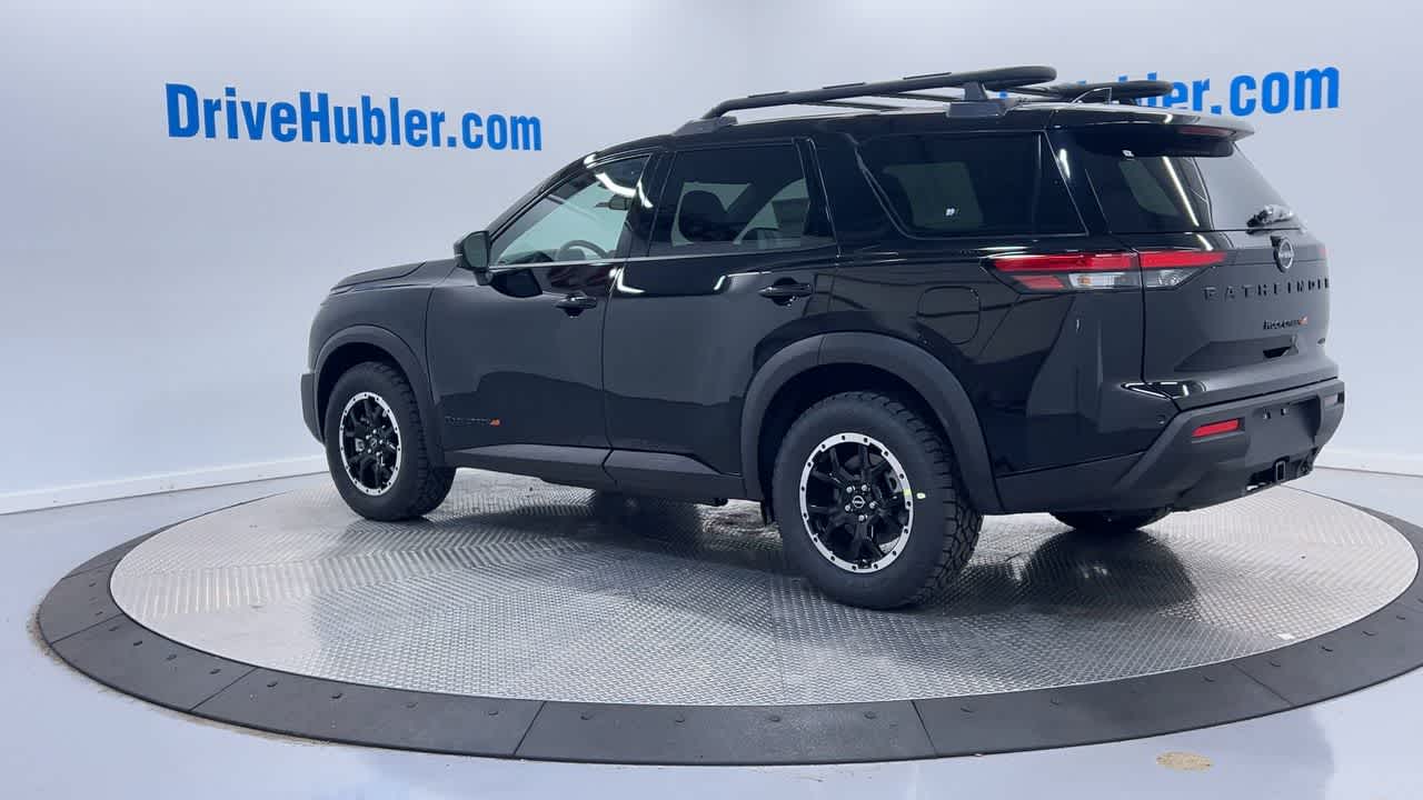 new 2025 Nissan Pathfinder car, priced at $41,405