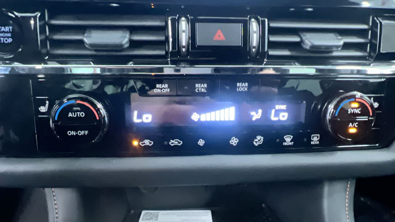 new 2025 Nissan Pathfinder car, priced at $41,405