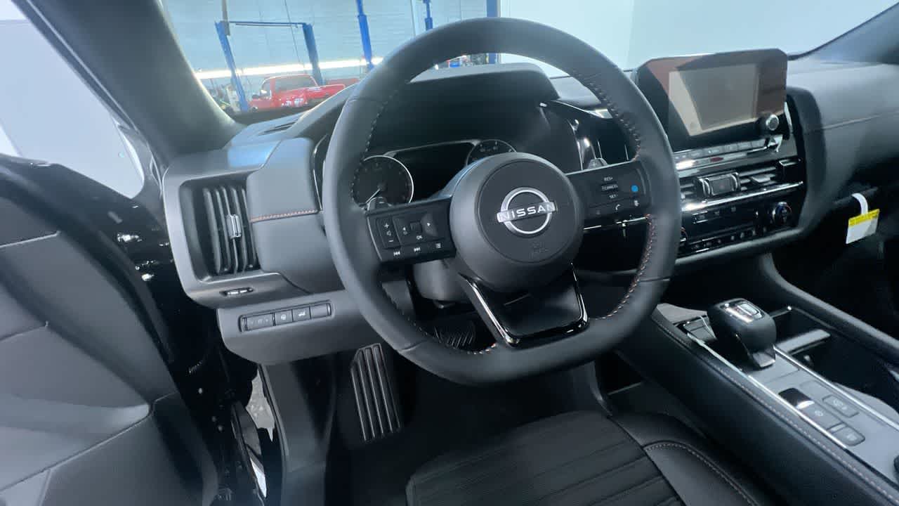 new 2025 Nissan Pathfinder car, priced at $41,405