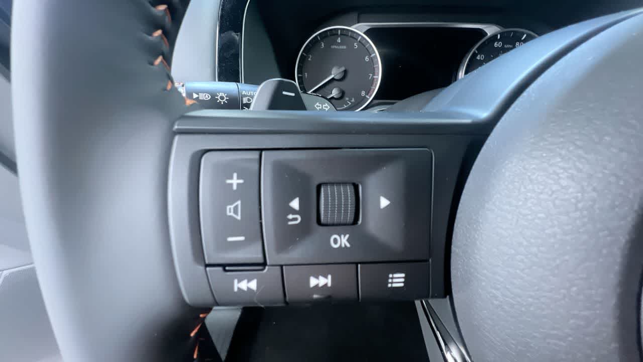 new 2025 Nissan Pathfinder car, priced at $41,405