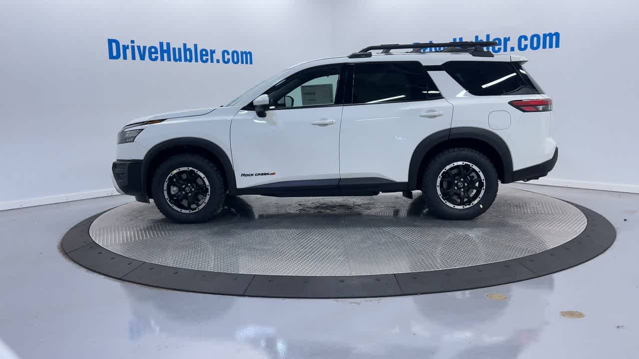 new 2025 Nissan Pathfinder car, priced at $41,405