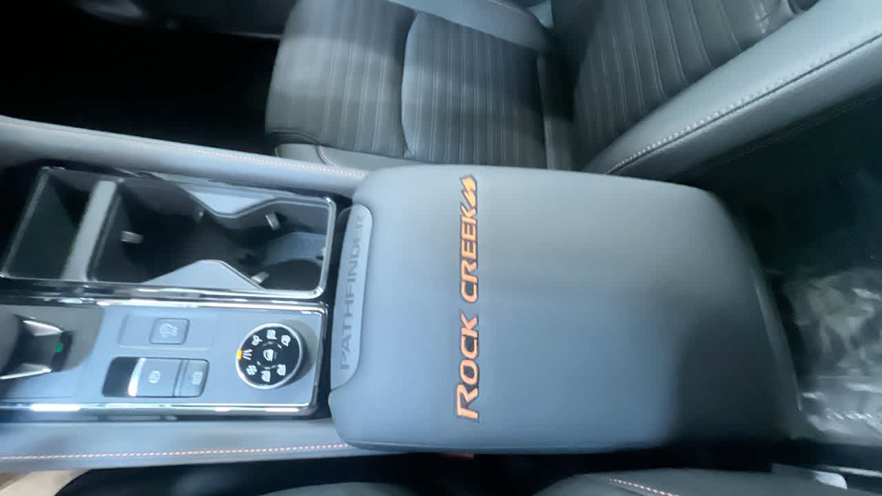 new 2025 Nissan Pathfinder car, priced at $41,405