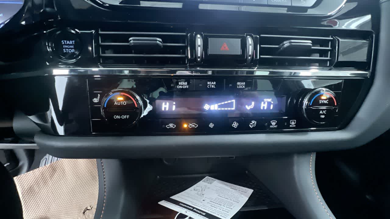 new 2025 Nissan Pathfinder car, priced at $41,405