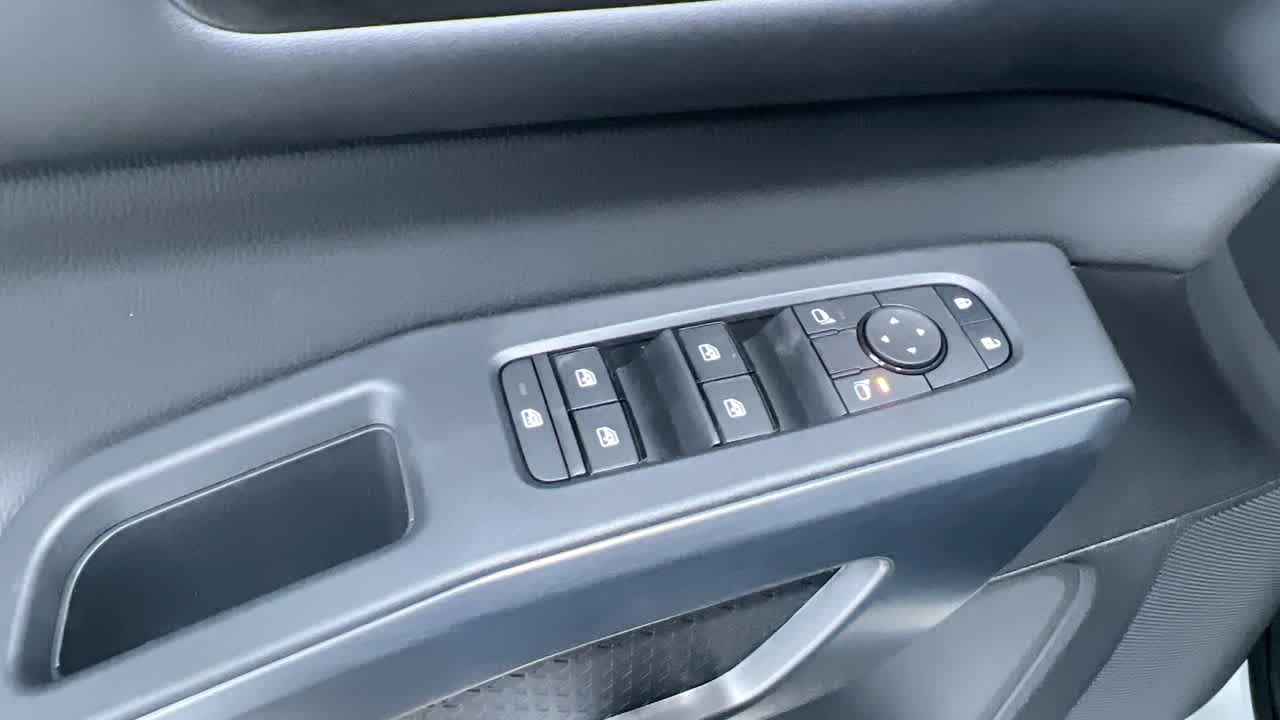 new 2025 Nissan Pathfinder car, priced at $41,405