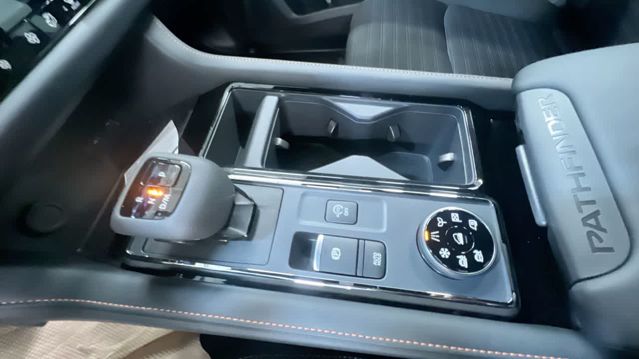 new 2025 Nissan Pathfinder car, priced at $41,405