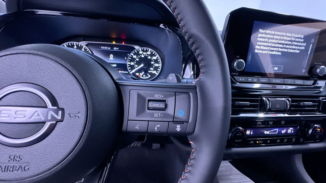 new 2025 Nissan Pathfinder car, priced at $38,091