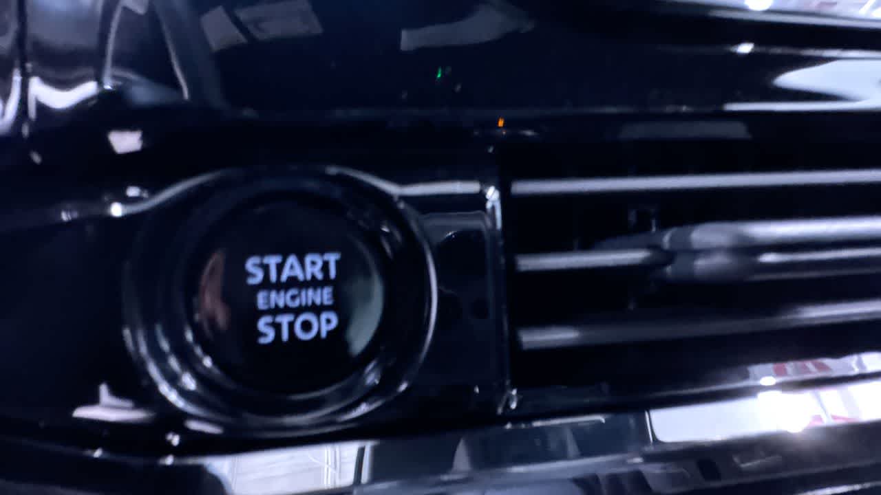 new 2025 Nissan Pathfinder car, priced at $38,091