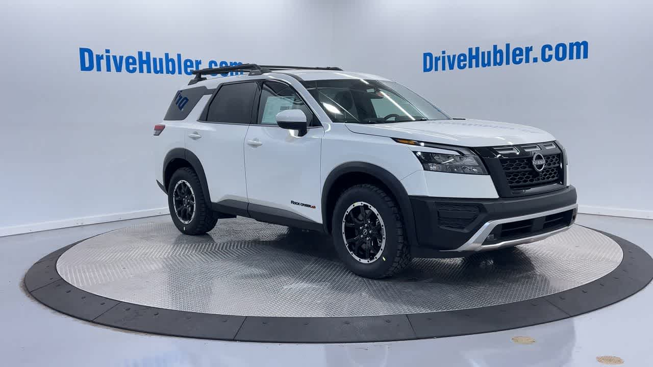 new 2025 Nissan Pathfinder car, priced at $41,405